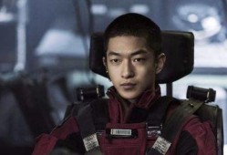 最新爆料屈楚萧和万籽麟,娱乐圈新恋情引热议